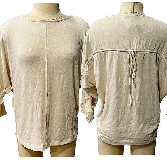 NWT Gilli Cream Knit Dolman Sleeve Lace Back Top Size Small - Picture 1 of 9